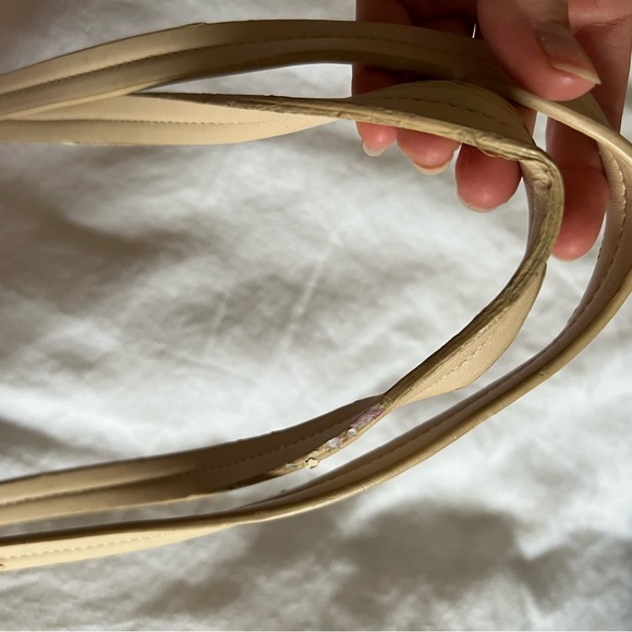 NAGHEDI Jet Setter Tote - Picture 8 of 8